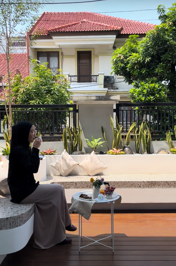 Tumpu Greenery Outdoor Living Space